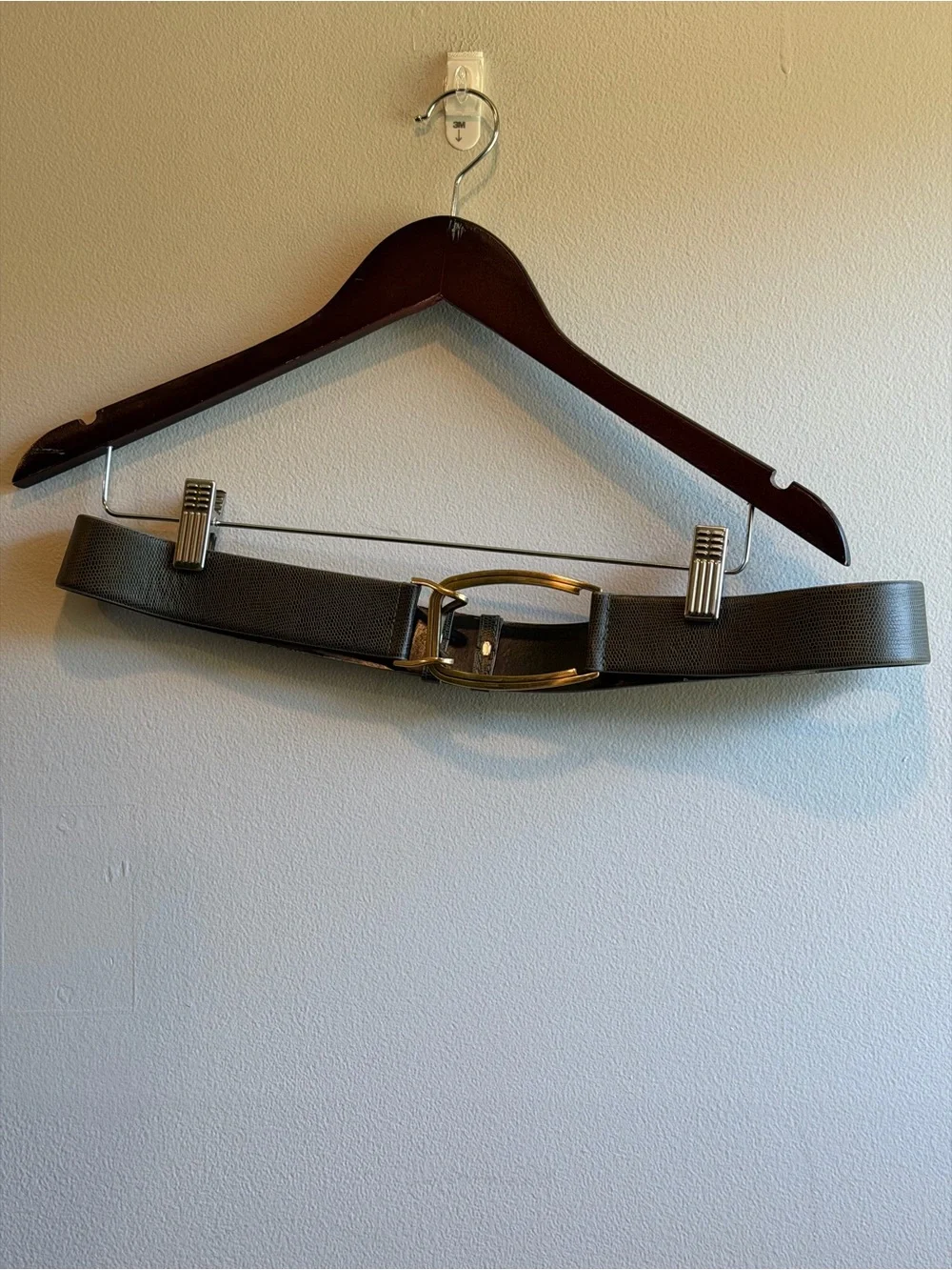 Vintage Carusle green leather belt with gold buckle Size Large